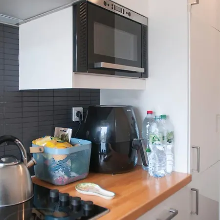 49M With Balcony-Wifi And View On Tour Eiffel *